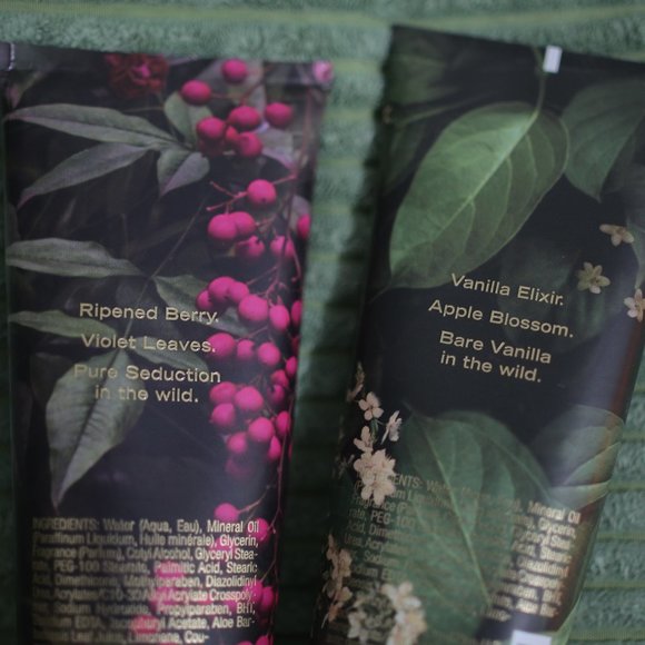 NWT Victoria's Secret Limited Edition Bare Vanilla and Pure Seduction Lotions. - Picture 5 of 5